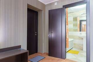 Гостиница Sky Красноярск Standard Twin Room - Mountain View-15