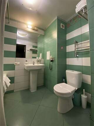 Гостиница Sky Красноярск Семейный полулюкс-9