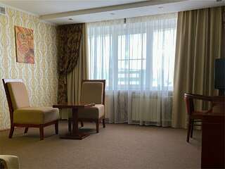 Гостиница Sky Красноярск Стандартный люкс-12