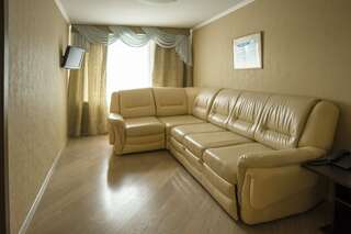 Гостиница Sky Красноярск Comfort Studio Suite - City View-3