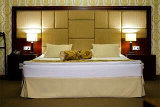 Гостиница Sky Красноярск Стандартный люкс-1