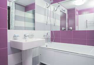 Гостиница Sky Красноярск Standard Double Room - Mountain View-7