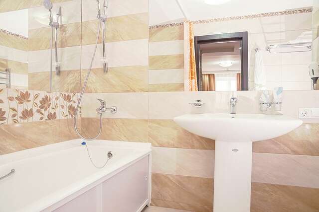 Гостиница Sky Красноярск-16