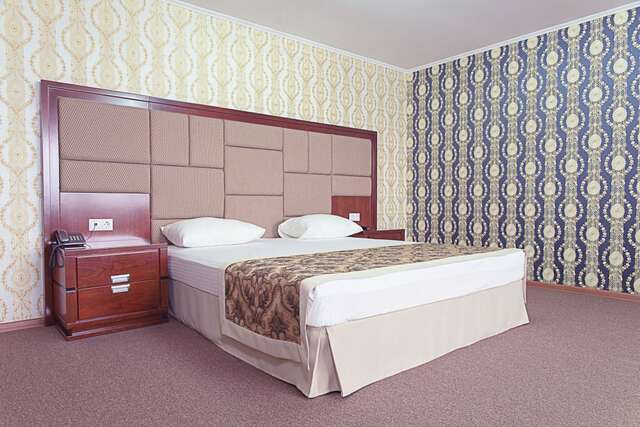 Гостиница Sky Красноярск-180