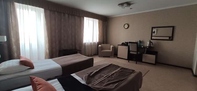 Гостиница Sky Красноярск-74